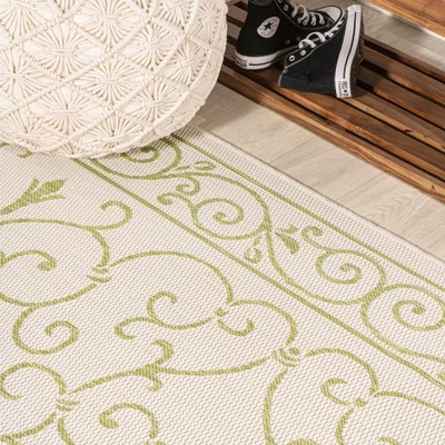 Charleston Vintage Filigree Cream and Green 5' Square Indoor/Outdoor Area Rug