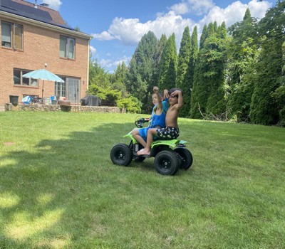 Razor 24v Dirt Quad Sx Mcgrath Powered Ride-on - Green : Target