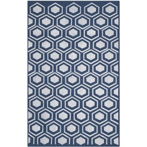 Kilim KLM629 Handmade Indoor Rug - Safavieh - 1 of 4