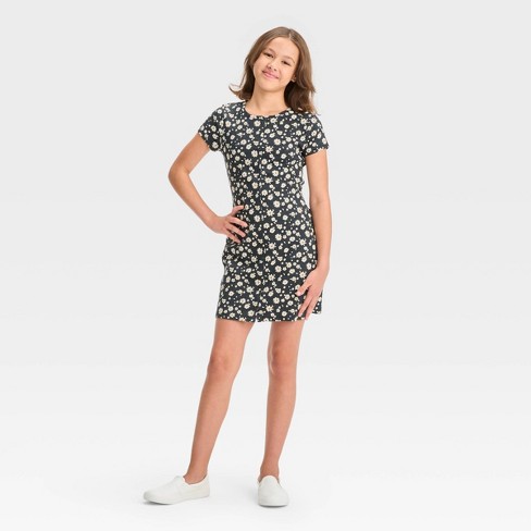 Girls' Fitted Button-front Knit Dress - Art Class™ Black Floral Xl