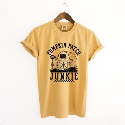 Simply Sage Market Women's Pumpkin Patch Junkie Barn Short Sleeve Garment Dyed Tee