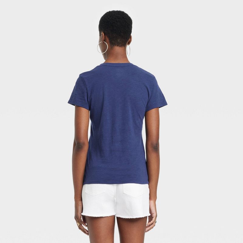 Women's 3pk Fitted V-Neck Short Sleeve T-Shirt - Universal Thread™, 4 of 5