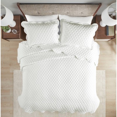 Ivory King Scalloped Edge Microfiber Quilt Set