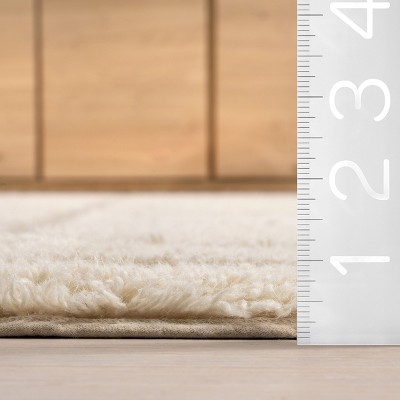 Ivory and Beige Geometric Wool Washable Area Rug, 4' x 6'