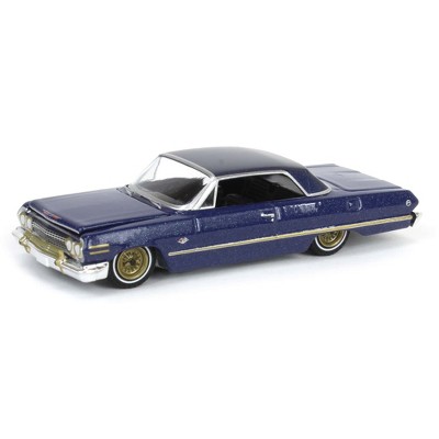 1/64 1963 Chevrolet Impala Blue & Gold, California Lowriders Series 5 63060-C