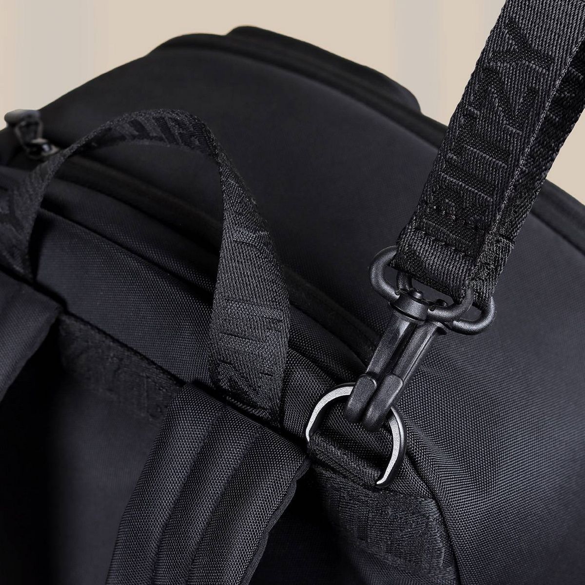 Itzy Ritzy Belong Utility Backpack Diaper Bag - thumbnail 8