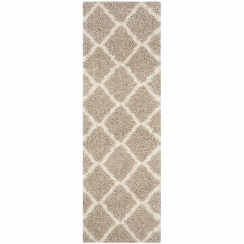 Montreal Shag SGM866 Power Loomed Area Rug  - Safavieh - image 1 of 3