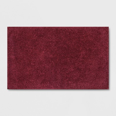 maroon bath mat