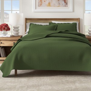 Great Bay Home Detailed Channel Stitch All-Season Reversible Quilt Set With Shams - 1 of 4