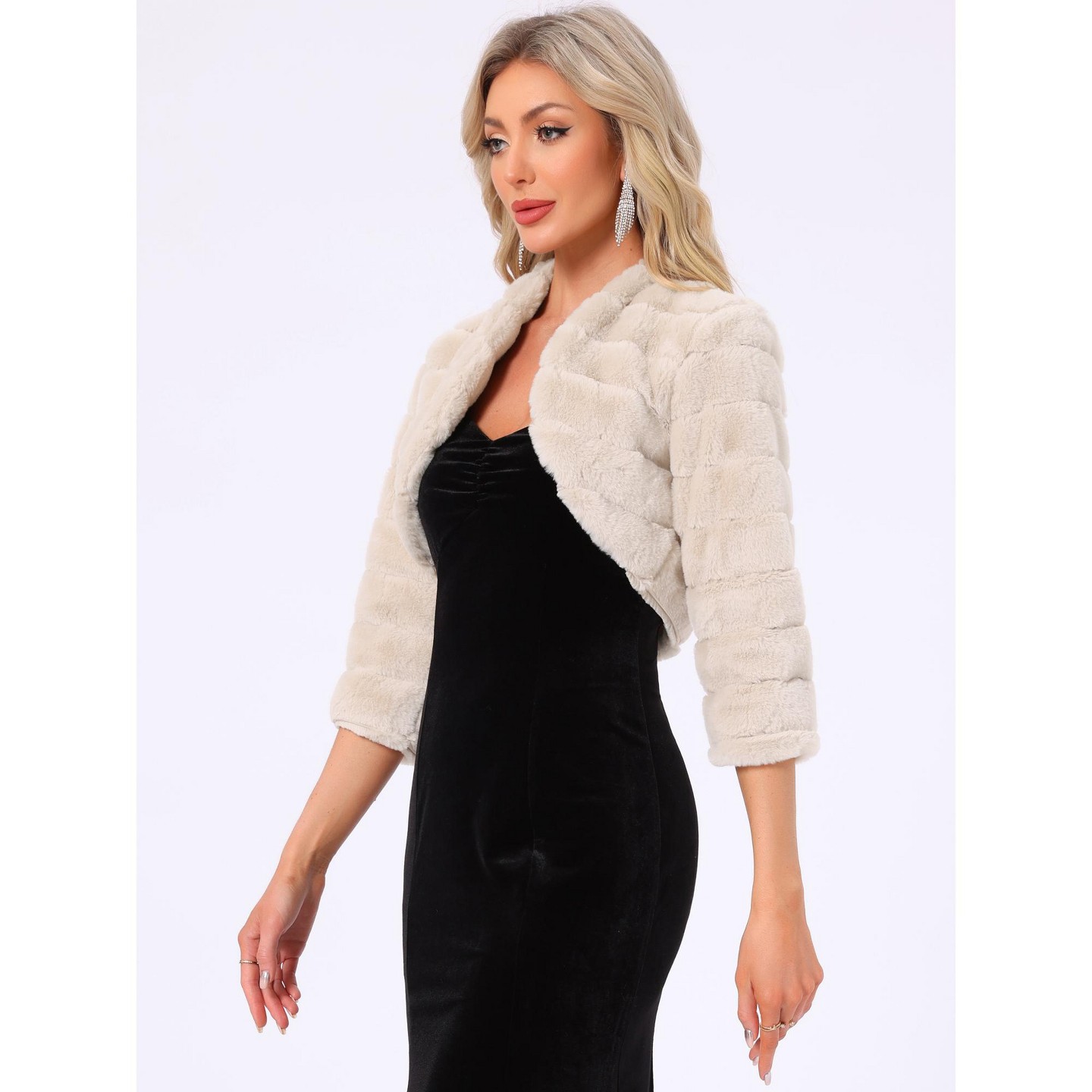 Женская куртка INSPIRE CHIC Open Front 3/4 Sleeve Faux Fur Cropped Jacket Small Beige, цвет: Бежевый — фото 4
