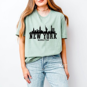 Simply Sage Market New York Manhattan Short Sleeve Tee - 1 of 4