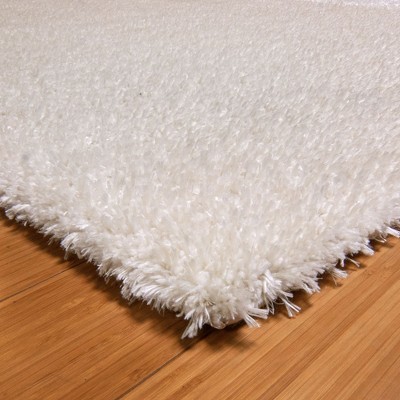 Ivory 5' x 7' Rectangular Shag Synthetic Area Rug