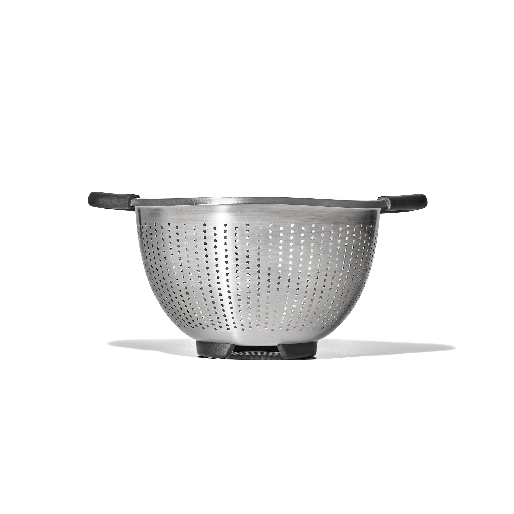 OXO 3Qt Stainless Steel Colander: Dishwasher-Safe Pasta Strainer, Light Silver, 9.6" Width, 3Qt Capacity