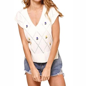 Women's Ashley Floral Embroidered Sweater Vest - Ces Femme - 1 of 4