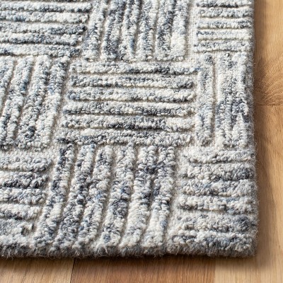 Elegant Gray Hand-Tufted Wool Area Rug, 4' x 6'