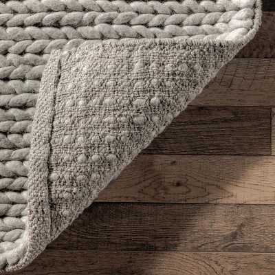 Hand-Tufted Light Grey Wool Blend 8' x 10' Oval Area Rug