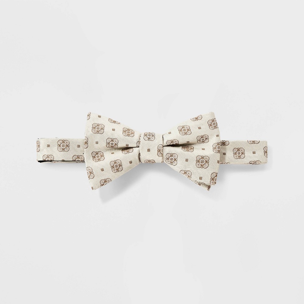 Men's Medallion Bow Tie - Goodfellow & Co™ Cream/Tan