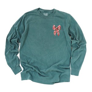Christmas Bow Quilted Print - Women's Garment Dyed Long Sleeve Graphic T-Shirt - 1 of 4