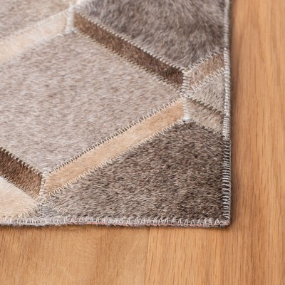 Ivory Geometric Cowhide Hand-Knotted Accent Rug