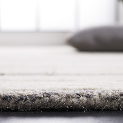 Classic Country Floral 6' Square Gray Hand-Tufted Wool Rug