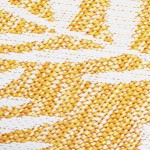 yellow/cream