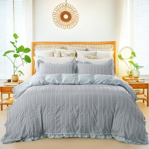 Tufted Ruffle Comforter Set – Soft Lightweight Jacquard Bedding with Fringe Pattern, Shabby Chic Farmhouse Quilt 3-Piece - 1 of 4
