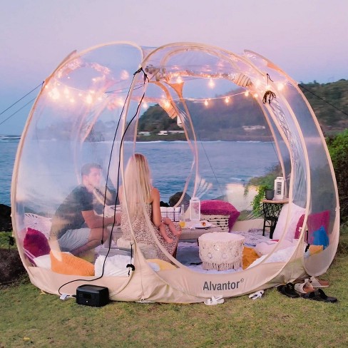 Igloo shop bubble tent