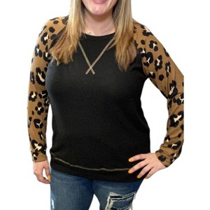 Women's Fleece Animal Print Long Sleeve Tee - honeyme - 1 of 2