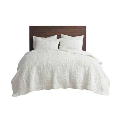 Gracie Mills Delores 3 Piece Embroidered Faux Fur Coverlet Set - Full/Queen - Ivory