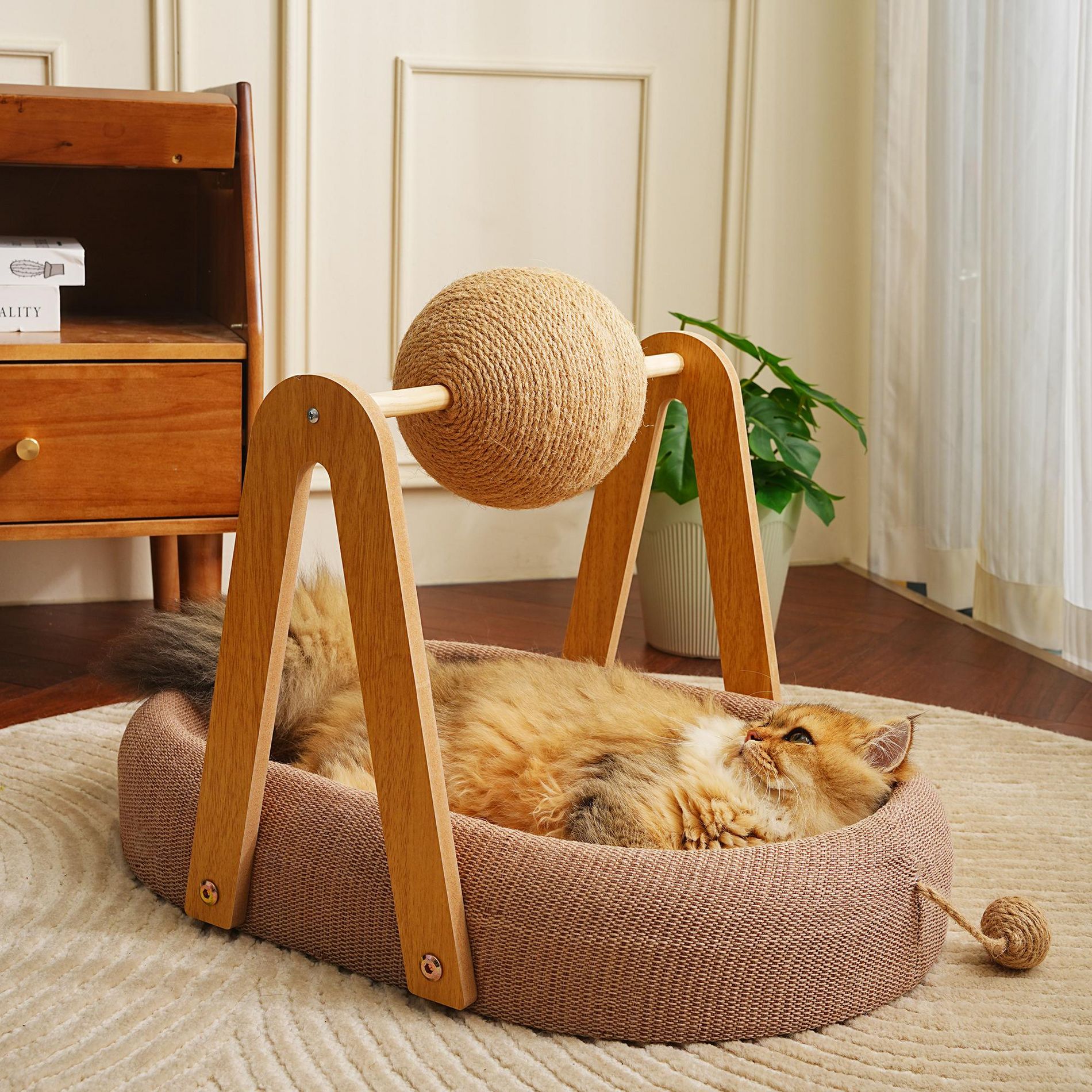 Fairela™ Modern Wooden Cat Lounge Bed - Indoor Cat Bed with Hanging Sisal Ball for Play & Relaxation