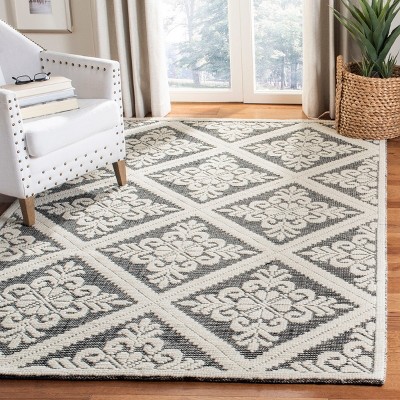 Ivory and Black Hand-Knotted Wool 4' x 6' Area Rug