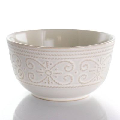 Luna White Porcelain Scalloped 16-Piece Dinnerware Set