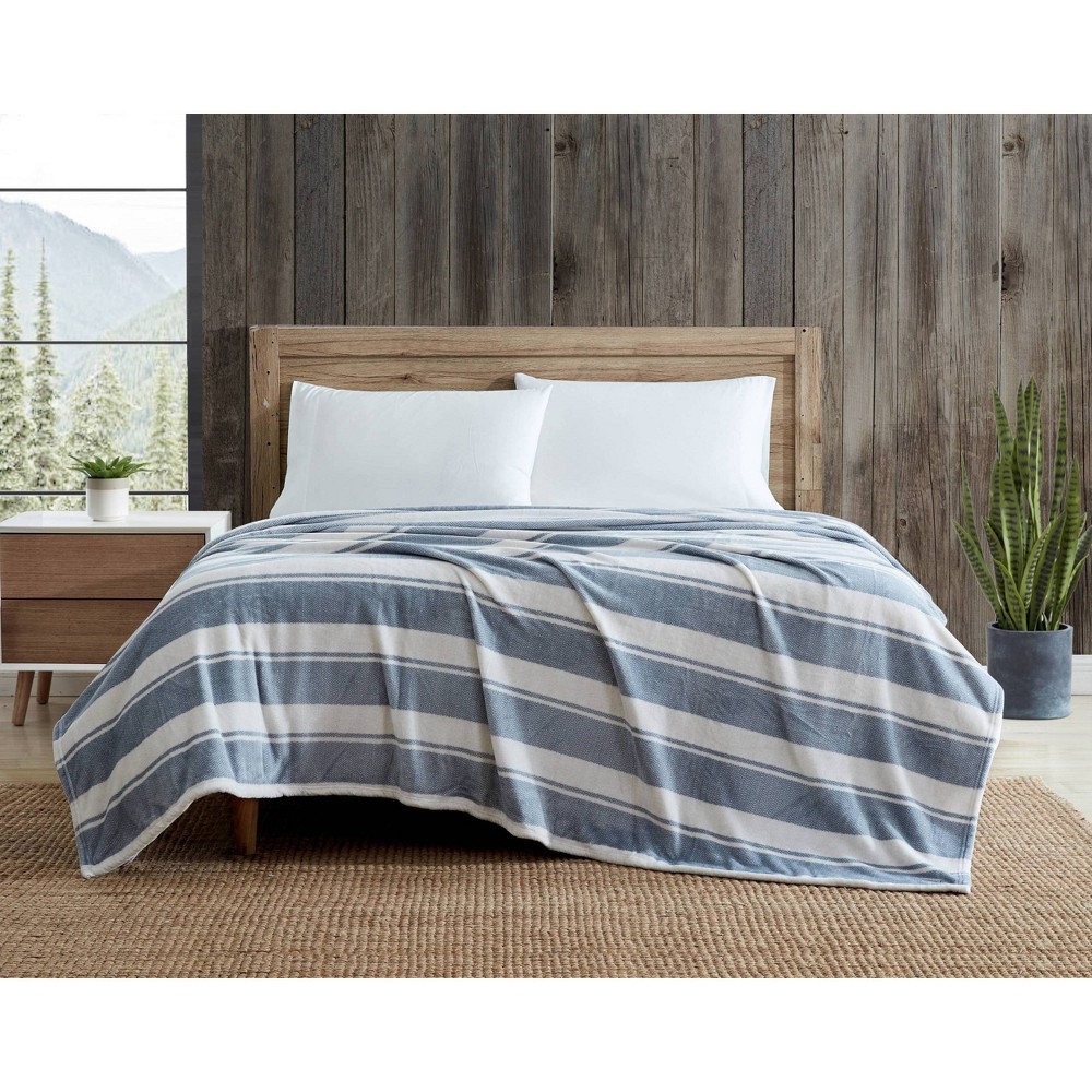 Photos - Duvet Eddie Bauer Twin Ultra Soft Plush Bed Blanket Gray Stripe  