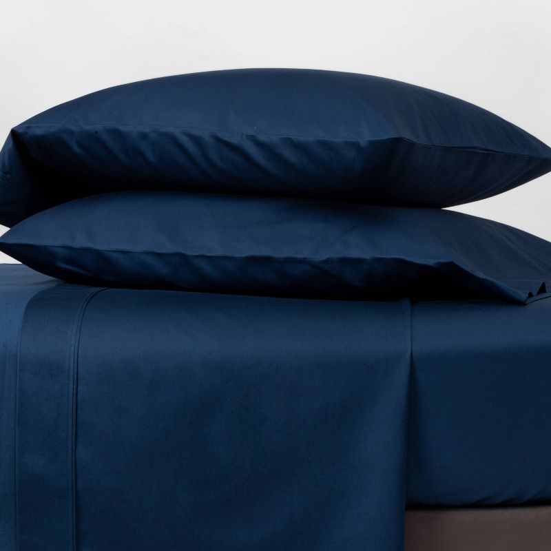 800 Thread Count Solid Sheet Set - Threshold™, 3 of 9