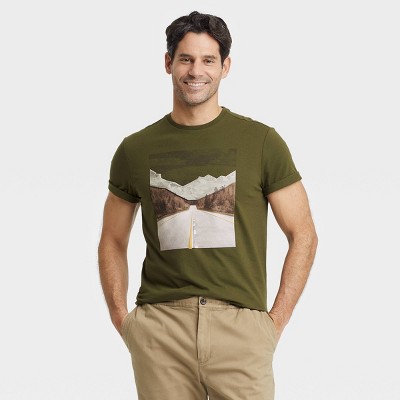 Men's Short Sleeve Graphic T-Shirt - Goodfellow & Co™