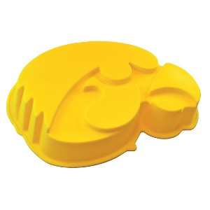 MasterPieces FanPans NCAA Iowa Hawkeyes Team Logo Silicone Cake Pan - 1 of 4