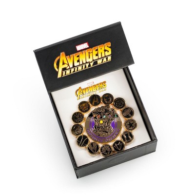 Avengers: Infinity War Infinity Gauntlet and Avengers Pin Set