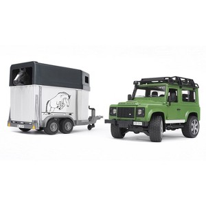 Bruder Land Rover Defender Station Wagon With Horse Trailer And 1 Horse - 1 of 4