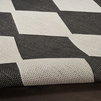 Positano Black and White Diamond 8' x 10' Outdoor Rug