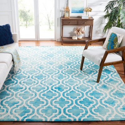 Turquoise & Ivory Hand-Tufted Wool Area Rug 8' x 10'