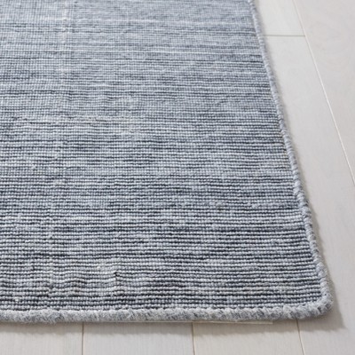 Grey and Ivory 3' x 5' Hand Woven Wool Kilim Area Rug