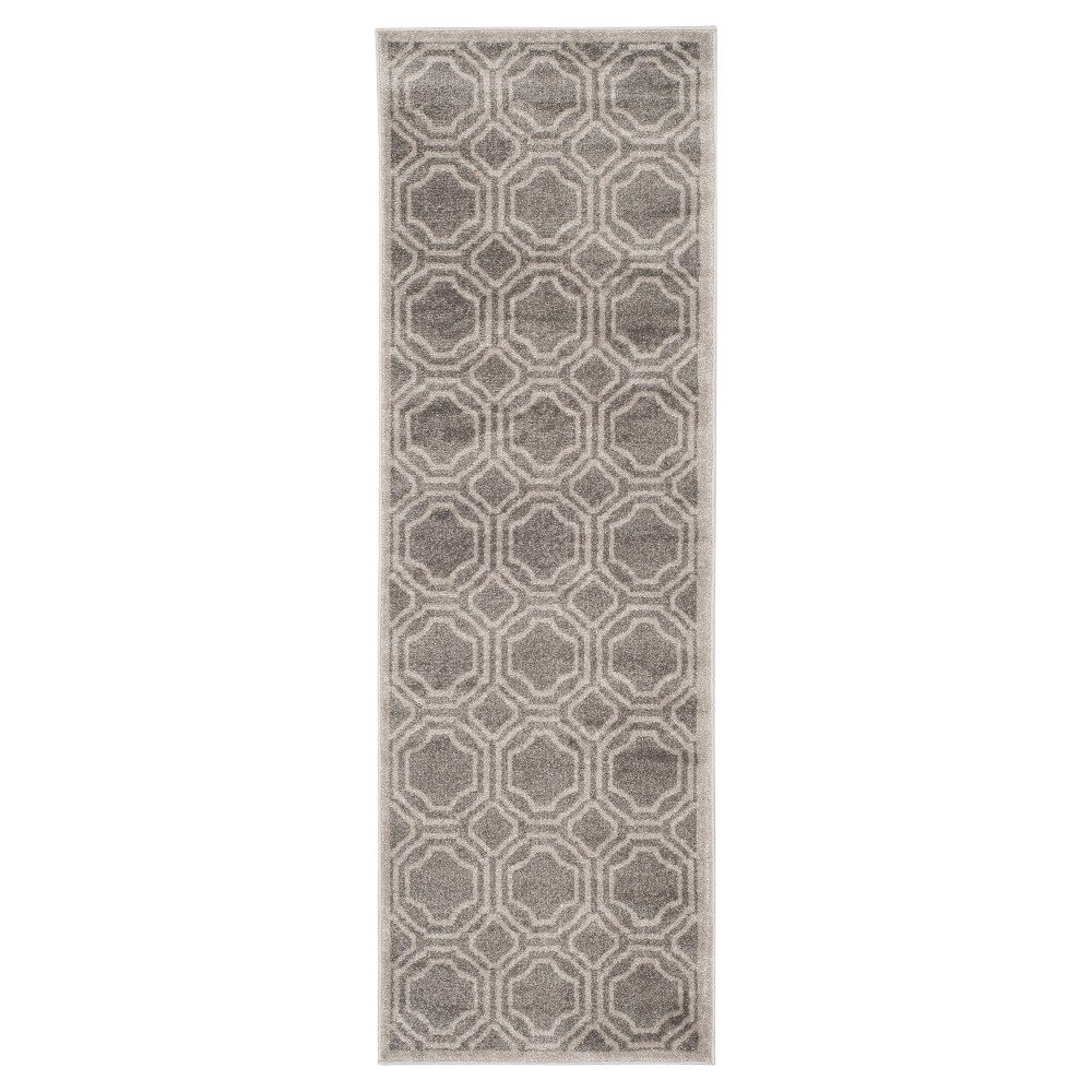 Amala 2'3inx7' Indoor/Outdoor Runner - Gray/Light Gray - Safavieh