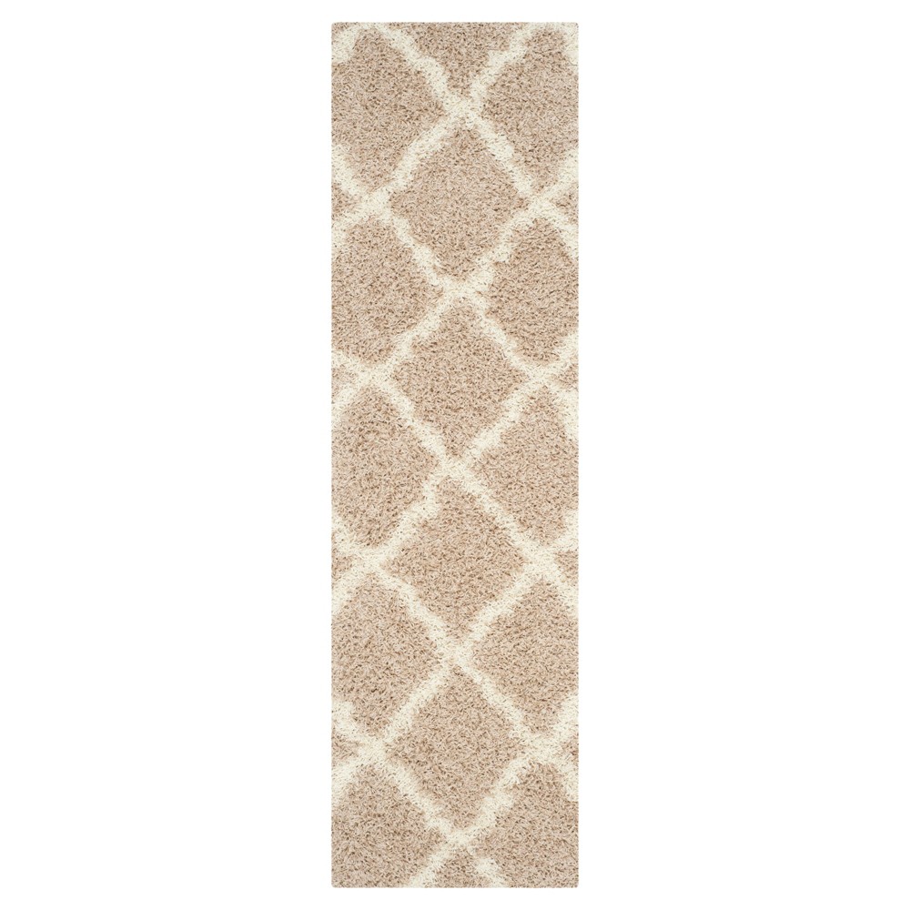 2'3inx8' Runner Beige/Ivory Geometric Shag/Flokati Loomed - Safavieh