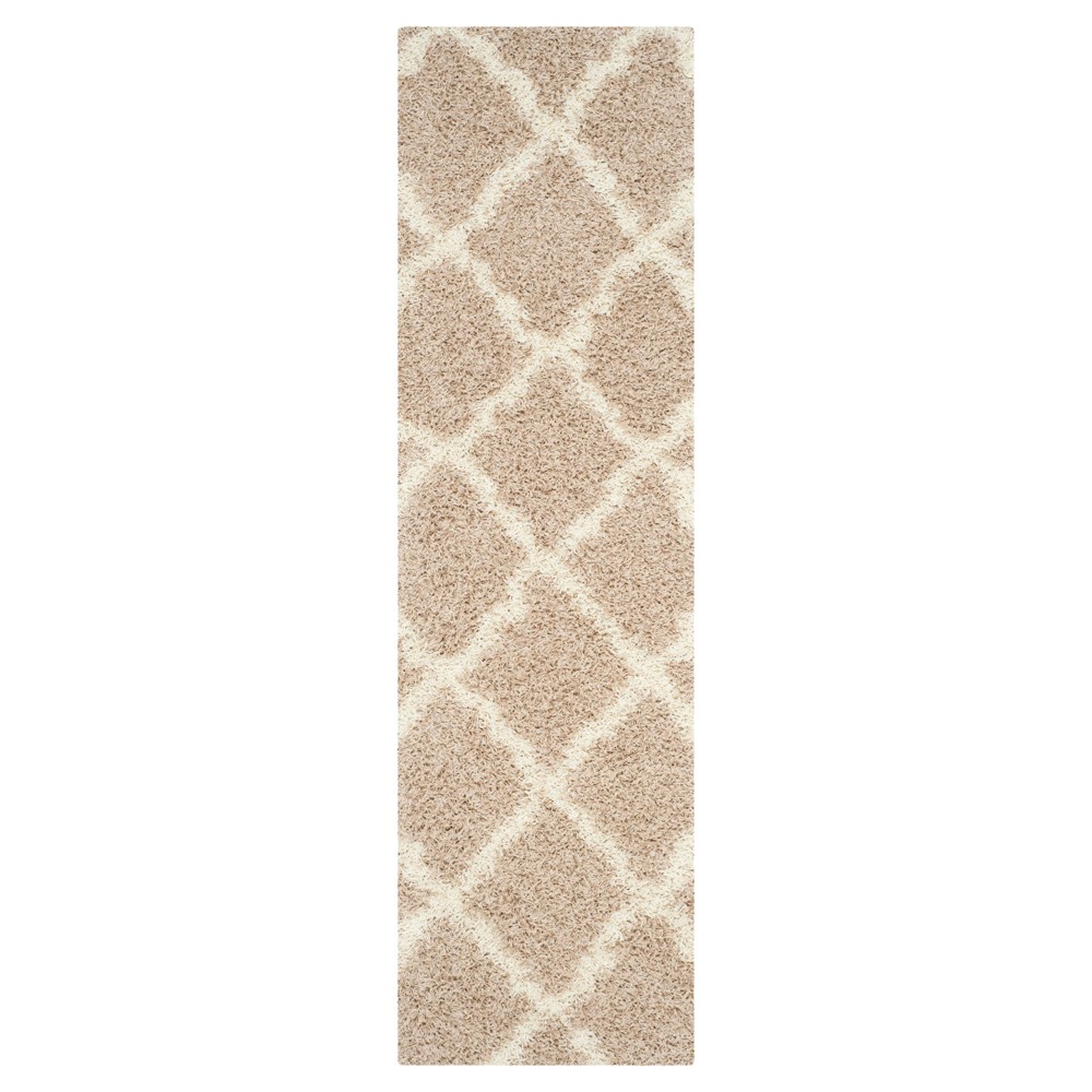 2'3inx8' Runner Beige/Ivory Geometric Shag/Flokati Loomed - Safavieh