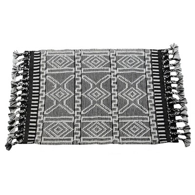 2'x3' Rectangle Hand Made Outdoor Woven Accent Rug Black - Foreside Home & Garden