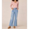 Women's Long Puff Shoulder Sleeve V-Neck Surplus Shirttail Hem Knit Top - Democracy - 4 of 4