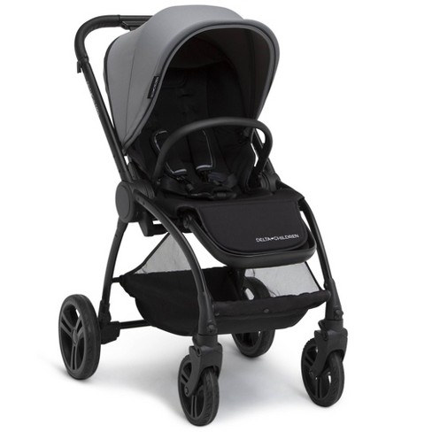 Front and outlet rear facing stroller