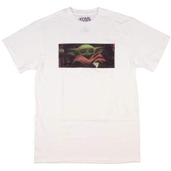 Star Wars Men's The Mandalorian Baby Yoda Small Photo T-Shirt