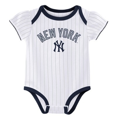 Infant Yankee Clothes : Target
