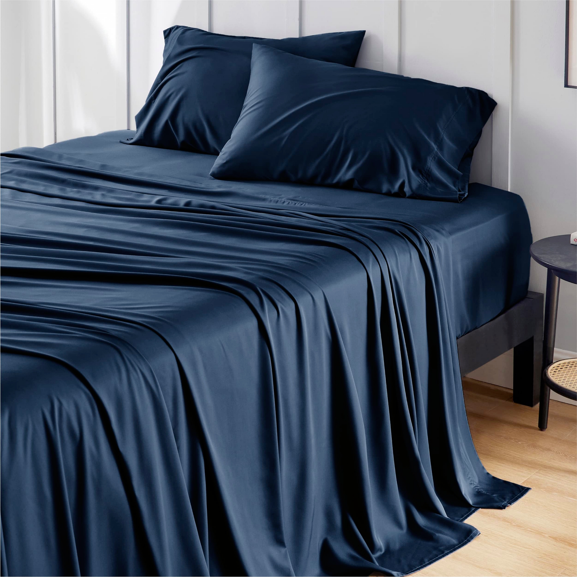 Rayon Derived from Bamboo Sheet Set 4 Pcs Navy Queen Cooling & Moisture-Wicking Bedding with Deep Pockets